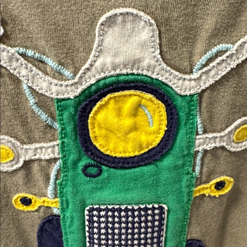 Boden Kids Motorcycle Graphic Tee - Olive 5-6 year old - Picture 9 of 10